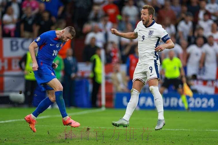 贝林厄姆-维尼修斯的遭遇让我难过 必须支持他